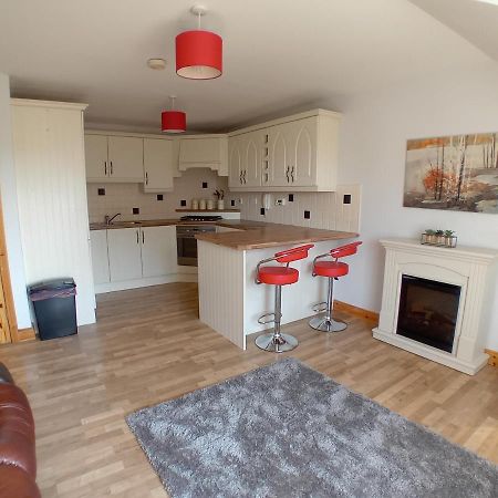 The Red Door Townhouse Apartment Ardara Buitenkant foto