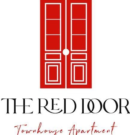 The Red Door Townhouse Apartment Ardara Buitenkant foto
